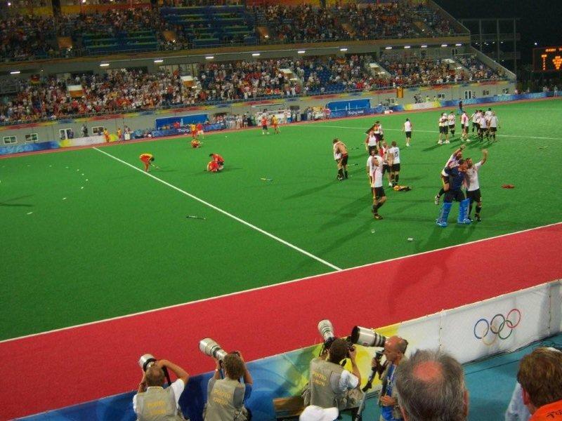 Hockey (111)
